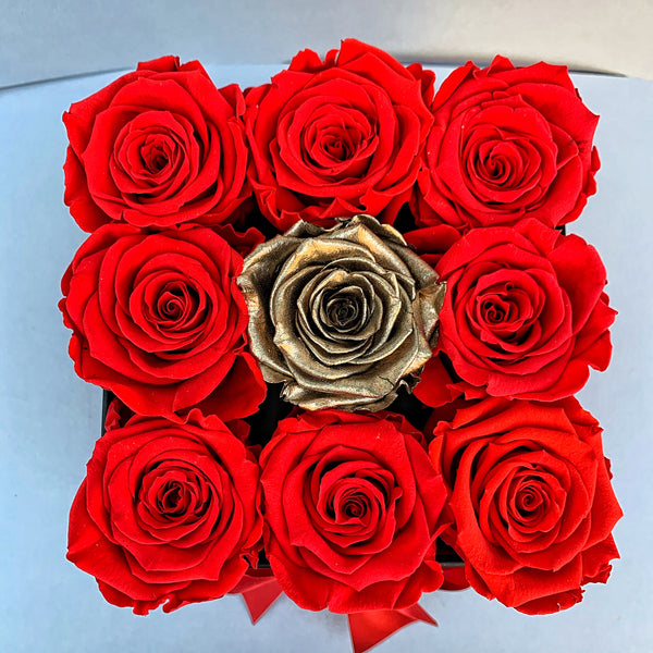 Mille Rose - Senza Tempo - Cube Box - Rose Rosse e Oro - Scatola Nera